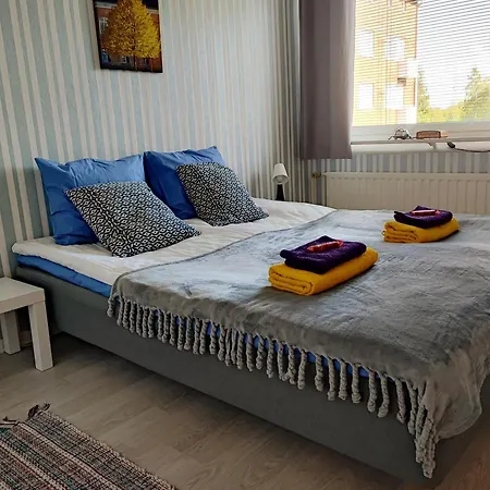 Merikarhun Kaksio - By The Sea, 5 Mins Off The Highway *