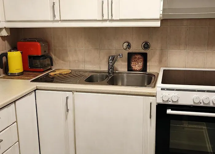 Merikarhun Kaksio - By The Sea, 5 Mins Off The Highway *